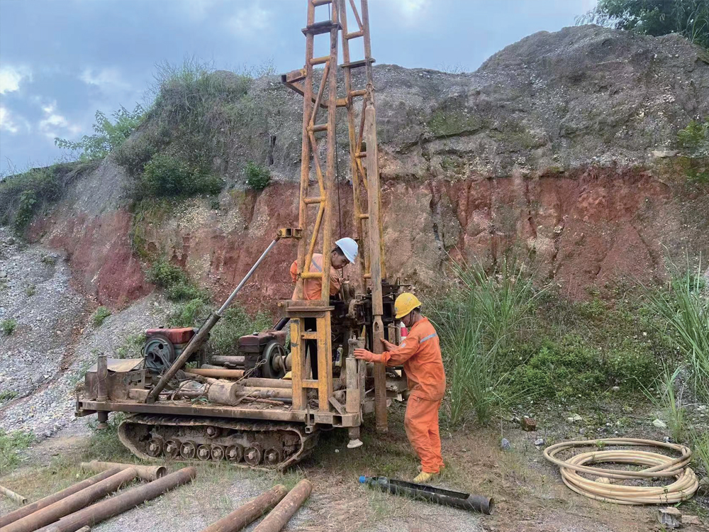 广西天鸿鑫锰业科技有限公司地块(除渣库)土壤污染状况详细调查服务